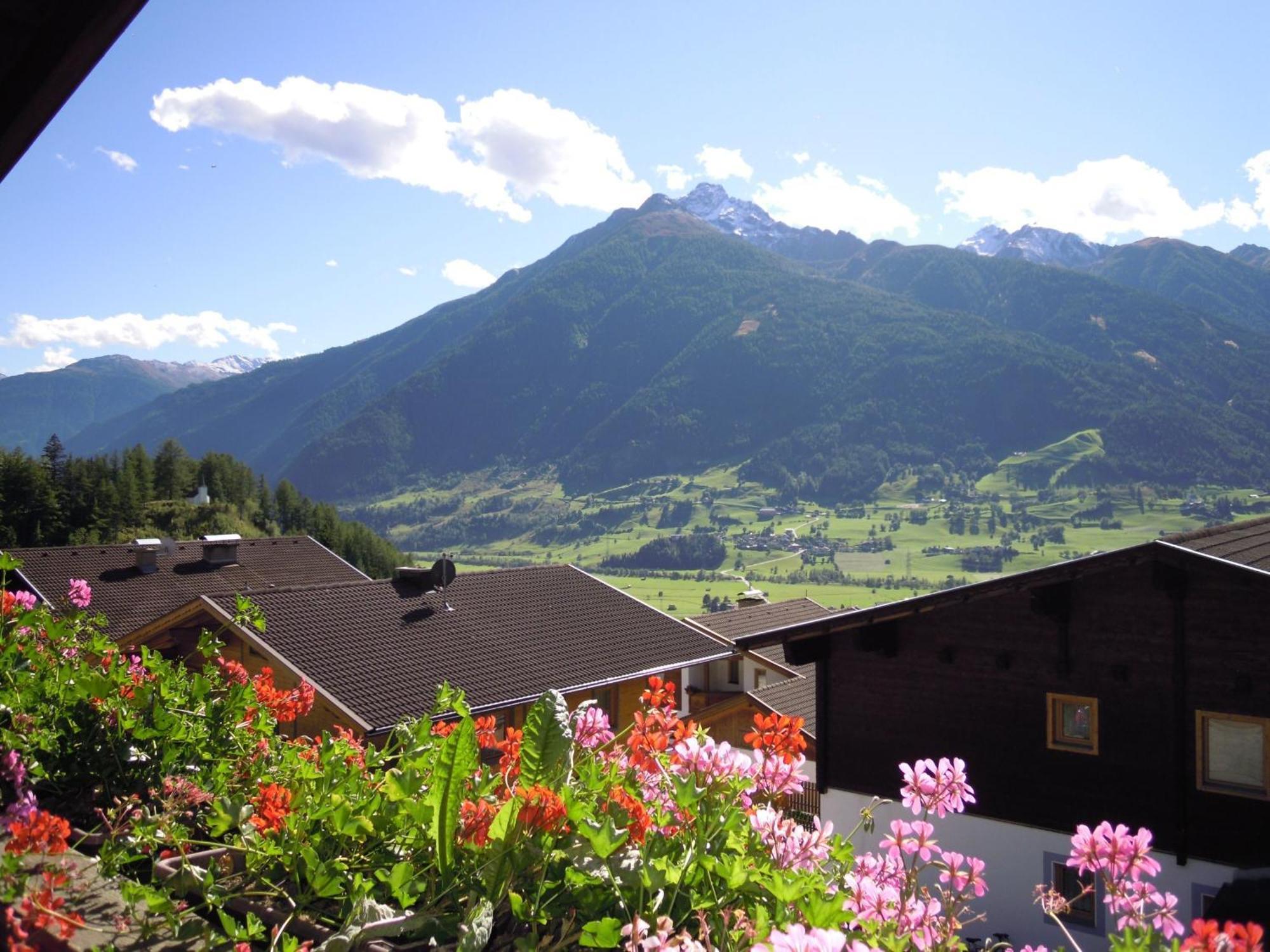 Ferienhaus Resinger มาเทรอี อิน ออสท์ทีโรล ภายนอก รูปภาพ
