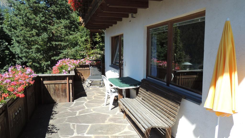 Ferienhaus Resinger มาเทรอี อิน ออสท์ทีโรล ภายนอก รูปภาพ
